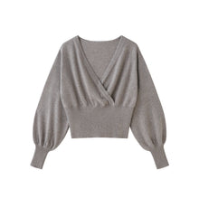 画像をギャラリービューアに読み込む, CANOÉ Undyed Cashmere Knit : Long sleeve v-neck
