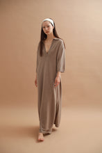 画像をギャラリービューアに読み込む, CANOÉ Undyed Cashmere Knit : Collared dress