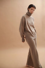画像をギャラリービューアに読み込む, CANOÉ Undyed Cashmere Knit : Turtleneck
