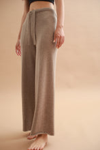 画像をギャラリービューアに読み込む, CANOÉ Undyed Cashmere Knit : Wide pants