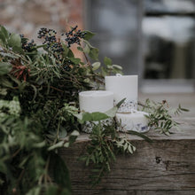 画像をギャラリービューアに読み込む, MUNIO CANDELA Soy Wax Candle:Ashberry & bilberry CANDLE 515ml