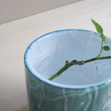 画像をギャラリービューアに読み込む, Henry Dean Flower Vase V.Akiko S : AJOITE