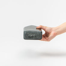 画像をギャラリービューアに読み込む, Henry Dean Flower Vase V.Bottle S : GRAYMETALLIC