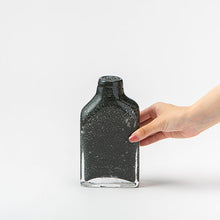 画像をギャラリービューアに読み込む, Henry Dean Flower Vase V.Bottle S : GRAYMETALLIC