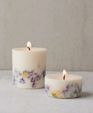 Load image into Gallery viewer, MUNIO CANDELA Soy Wax Candle：WILD FLOWERS CANDLE 515ml
