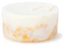 Load image into Gallery viewer, MUNIO CANDELA : Soy Wax Candle：MarigoldFlowers 220ml
